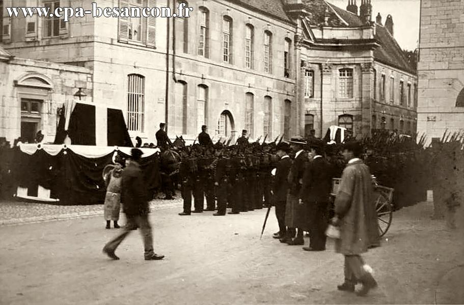 BESANÇON - Rue Charles Nodier - Funérailles des Victimes de la Catastrophe du Fort de MONTFAUCON